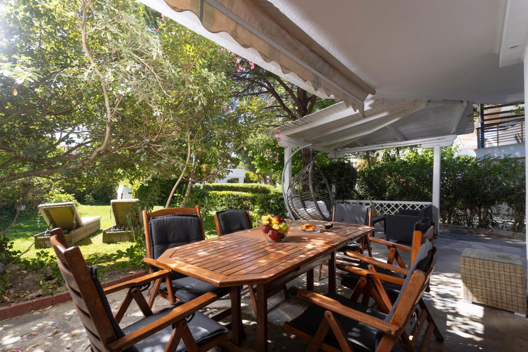 Lovely Villa 3 Min From The Beach Hanioti Buitenkant foto